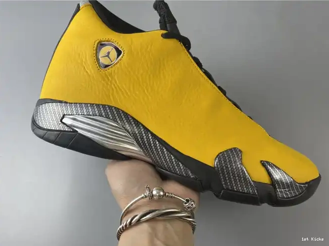 1st Kicks RETRO AIR BQ3685-706 UNIVERSITY GOLD 14 JORDAN 0531